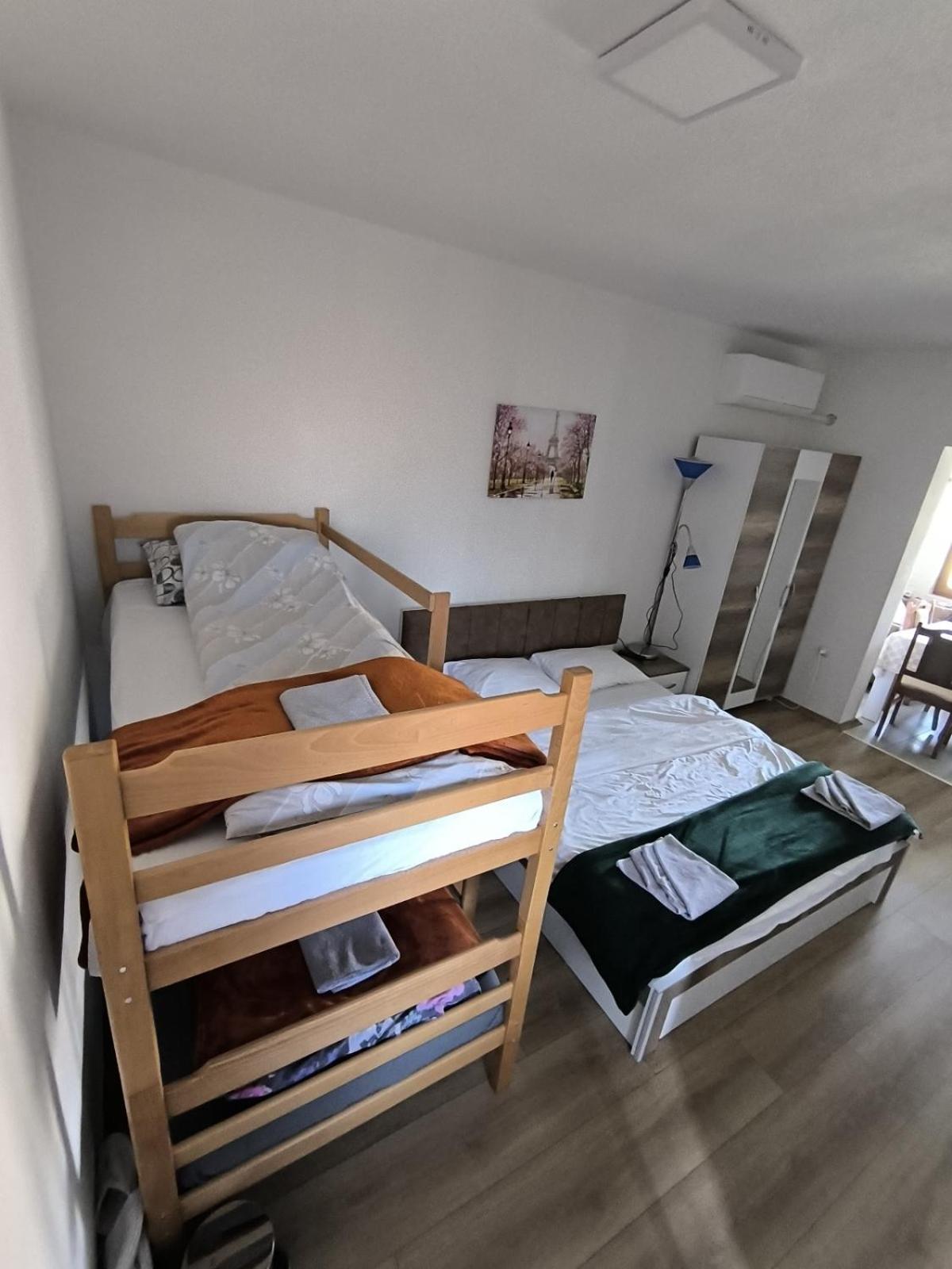 Mountain House - Brezovica Apartman Kültér fotó